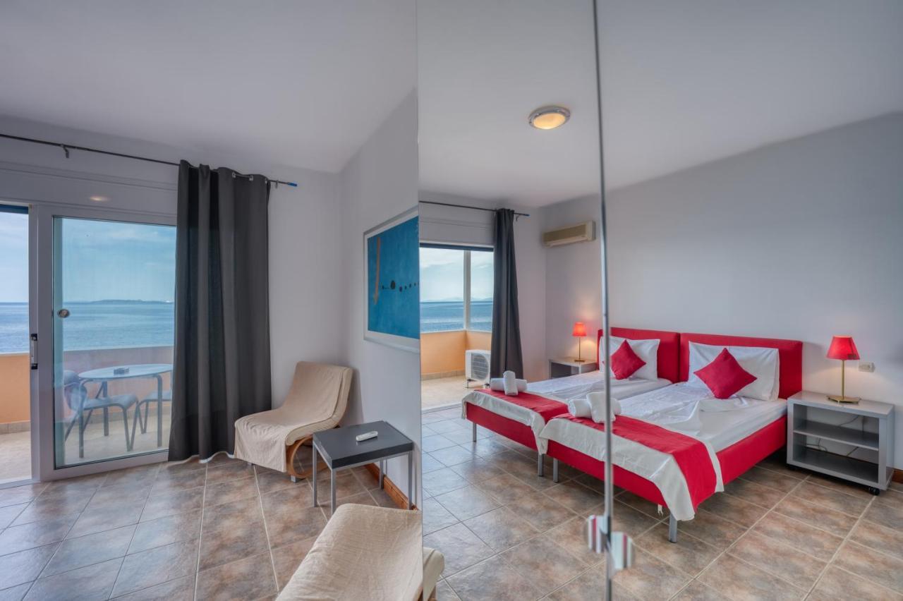 Glyfa Corfu Apartments Барбаті Екстер'єр фото