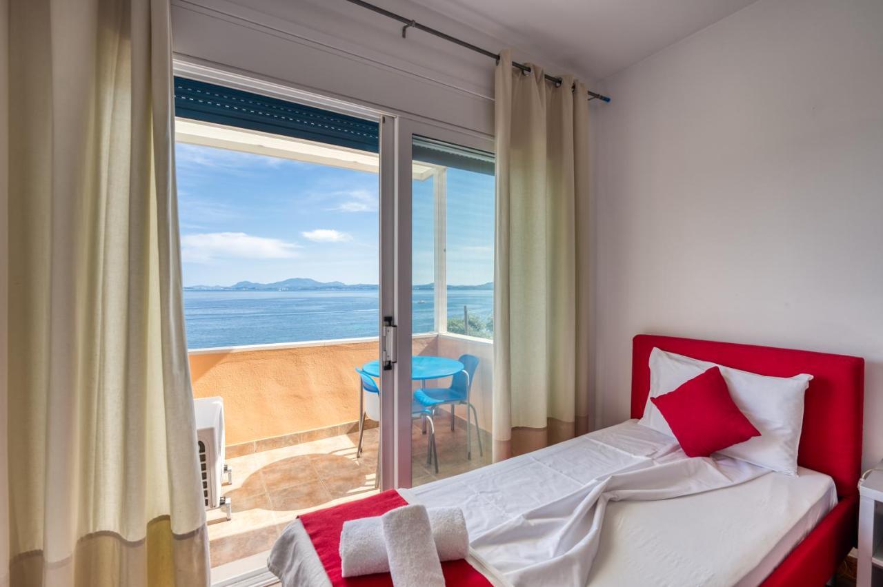 Glyfa Corfu Apartments Барбаті Екстер'єр фото